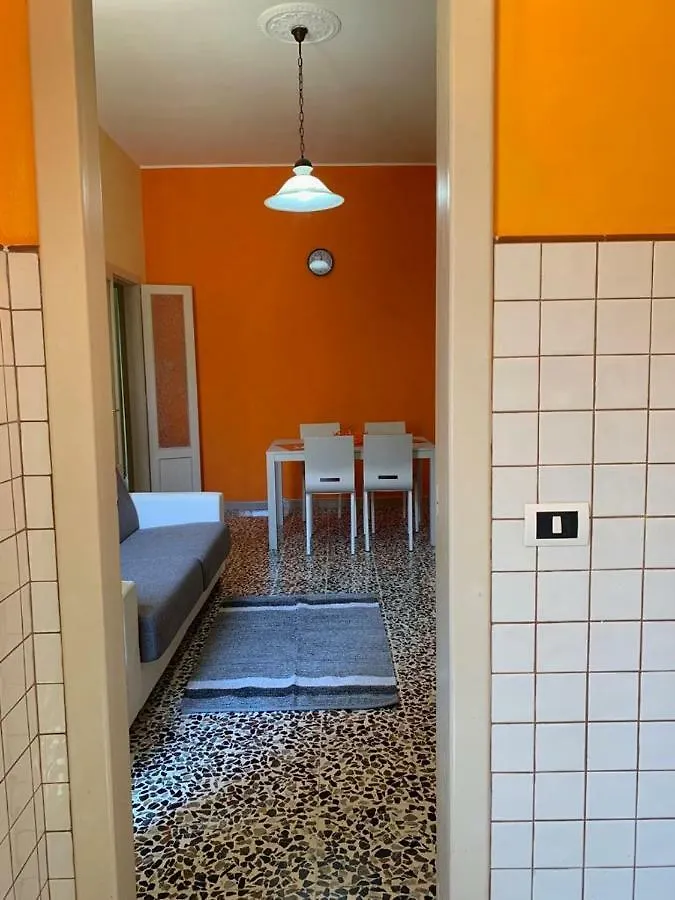 Dodo'S House 50Mt From The Beach&Wififree&Freepark Apartment Syracuse